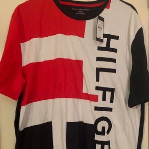 NWT Men’s Tommy Hilfiger tee